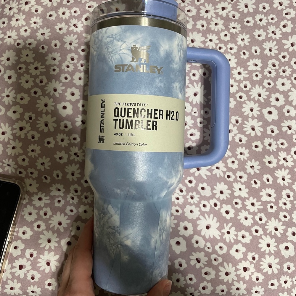 Blue tye-dye Stanley 40 oz quencher